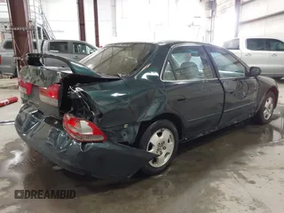 2001 Honda Accord EX с VIN 1HGCG16571A034550, выставлен на аукционе IAAI как лот 42104425 с пробегом 251 018 миль миль и . История ставок и продаж доступна на DreamBid. Изображение 4.