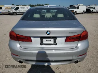 2019 BMW 5 Series 530i с VIN WBAJA5C55KWW09510, выставлен на аукционе Copart как лот 52218855 с пробегом 207 755 миль миль и Чистый • Clean title. История ставок и продаж доступна на DreamBid. Изображение 6.