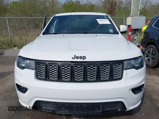 2018 Jeep Grand Cherokee Laredo E with VIN 1C4RJEAG2JC353398, listed as a IAAI auction lot 41846316 with 116,043 mi miles. Bid and sale history available at carsss.com. Image 12.