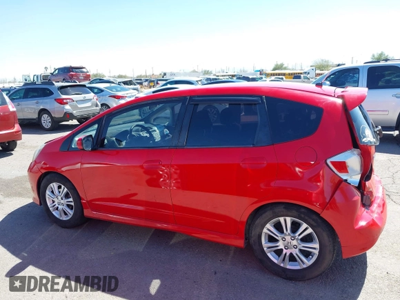 2010 Honda Fit Sport with VIN JHMGE8G40AS007767, listed as a IAAI auction lot 41817571 with 165,351 mi miles and . Bid and sale history available at DreamBid. Image 15.