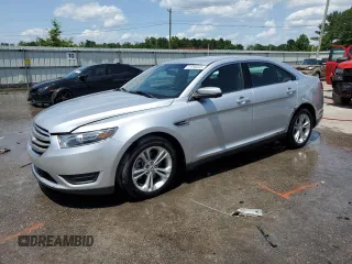 2018 Ford Taurus SEL with VIN 1FAHP2E85JG124787, listed as a Copart auction lot 61688035 with 145,841 mi miles and Salvage title. Bid and sale history available at DreamBid. Image 1.