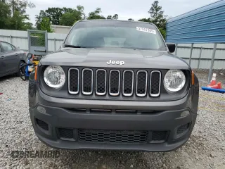 2018 Jeep Renegade Sport with VIN ZACCJBAB2JPJ55339, listed as a Copart auction lot 57557305 with 60,090 mi miles and Salvage title. Bid and sale history available at DreamBid. Image 5.