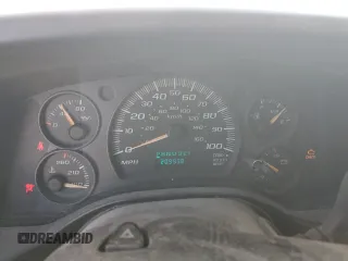 2007 Chevrolet Express Cargo z VIN 1GCFG15X571120155, wystawiony jako Copart lot #60756575 z przebiegiem 209 938 mil mil oraz Nie do naprawy • Non repairable. Historia ofert i sprzedaży dostępna na DreamBid. Obrazek 9.