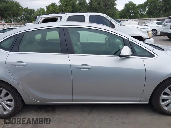 2016 Buick Verano Sport Touring с VIN 1G4PW5SK9G4163396, выставлен на аукционе IAAI как лот 42167321 с пробегом 85 919 миль миль и . История ставок и продаж доступна на DreamBid. Изображение 13.