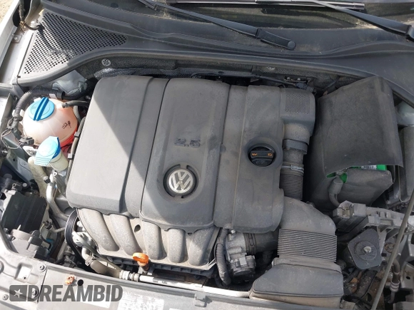 2012 Volkswagen Passat SE with VIN 1VWBP7A32CC101143, listed as a IAAI auction lot 42124955 with 64,843 mi miles. Bid and sale history available at carsss.com. Image 10.