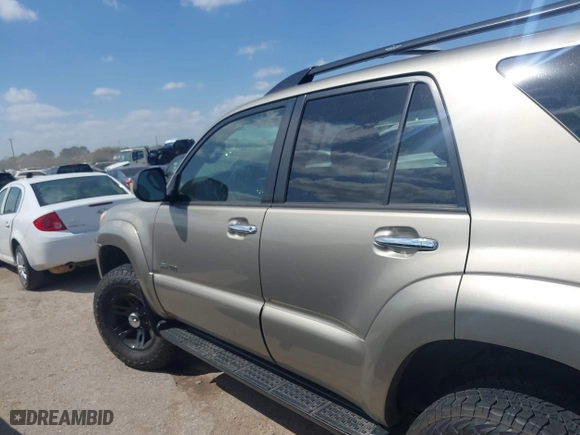 2006 Toyota 4Runner SR5 with VIN JTEBU14RX60083503, listed as a IAAI auction lot 41773466 with 241,815 mi miles. Bid and sale history available at carsss.com. Image 14.