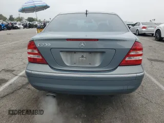 2006 Mercedes-Benz C 230 Sport с VIN WDBRF52H16F803345, выставлен на аукционе Copart как лот 55238285 с пробегом 154 225 миль миль и Чистый • Clean title. История ставок и продаж доступна на DreamBid. Изображение 6.