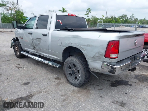 2016 Ram 2500 Tradesman with VIN 3C6UR5CL0GG357847, listed as a IAAI auction lot 42403339 with 256,394 mi miles and . Bid and sale history available at DreamBid. Image 3.