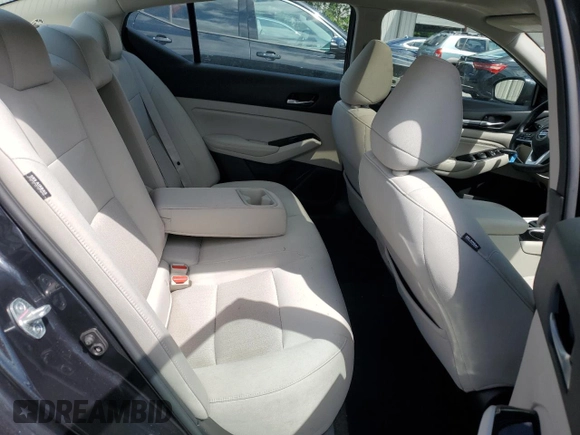 2021 Nissan Altima SV z VIN 1N4BL4DW8MN382220, wystawiony jako Copart lot #54257995 z przebiegiem 42 245 mil mil oraz Szkoda całkowita • Salvage title. Historia ofert i sprzedaży dostępna na DreamBid. Obrazek 10.