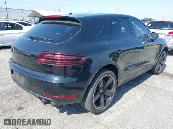 2018 Porsche Macan GTS z VIN WP1AG2A53JLB61723, wystawiony jako IAAI lot #42216769 z przebiegiem 90 234 mil mil oraz . Historia ofert i sprzedaży dostępna na DreamBid. Obrazek 4.