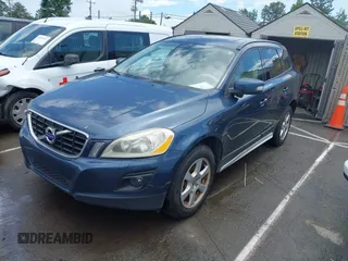 2010 Volvo XC60 3.2L z VIN YV4960DZ1A2052433, wystawiony jako IAAI lot #42222360 z przebiegiem 224 778 mil mil oraz . Historia ofert i sprzedaży dostępna na DreamBid. Obrazek 2.