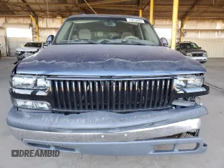 2004 Chevrolet Tahoe LS with VIN 1GNEC13V14R200632, listed as a Copart auction lot 74613094 with 303,254 mi miles and Salvage Title. Bid and sale history available at carsss.com. Image 5.