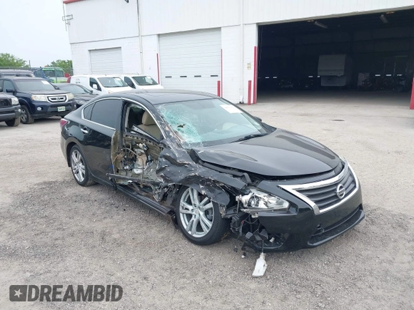 2015 Nissan Altima SL z VIN 1N4BL3AP8FC214826, wystawiony jako IAAI lot #39070354 z przebiegiem 84 949 mil mil oraz . Historia ofert i sprzedaży dostępna na DreamBid. Obrazek 6.
