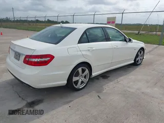 2012 Mercedes-Benz E 350 Luxury with VIN WDDHF5KB3CA627289, listed as a IAAI auction lot 42153095 with 110,417 mi miles and . Bid and sale history available at DreamBid. Image 4.