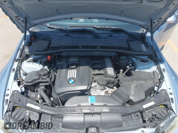 2009 BMW 3 Series 328i with VIN WBAWR33569P343552, listed as a IAAI auction lot 42603821 with 101,278 mi miles and . Bid and sale history available at DreamBid. Image 10.