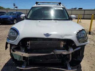 2019 MINI Countryman Cooper S with VIN WMZYT3C56K3E95103, listed as a Copart auction lot 50423705 with 84,921 mi miles and Non repairable. Bid and sale history available at DreamBid. Image 5.