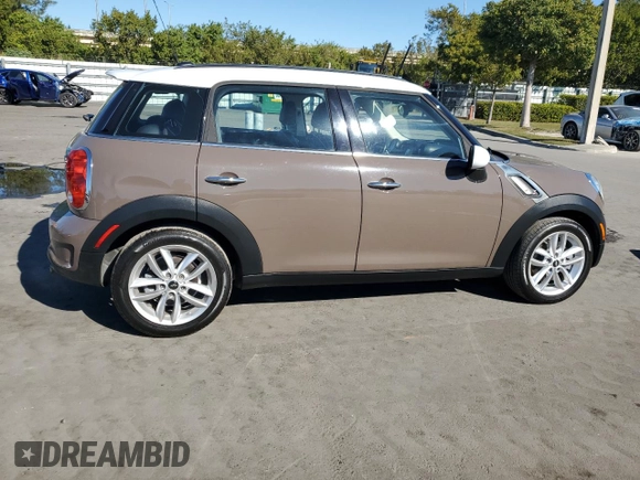 2014 MINI Countryman S with VIN WMWZC3C57EWP29072, listed as a Copart auction lot 88071195 with 105,183 mi miles and Clean Title. Bid and sale history available at DreamBid. Image 3.