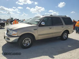 1997 Ford Expedition XLT z VIN 1FMEU17L7VLB84516, wystawiony jako Copart lot #76664984 z przebiegiem 269 040 mil mil oraz Szkoda całkowita • Salvage title. Historia ofert i sprzedaży dostępna na DreamBid. Obrazek 1.