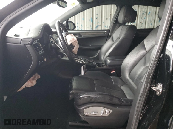 2017 Porsche Macan S z VIN WP1AB2A52HLB19262, wystawiony jako Copart lot #55955495 z przebiegiem 79 475 mil mil oraz Szkoda całkowita • Salvage title. Historia ofert i sprzedaży dostępna na DreamBid. Obrazek 7.