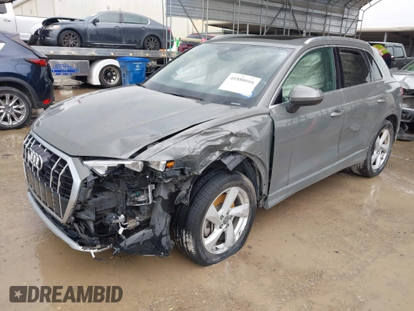2020 Audi Q3 Premium z VIN WA1AECF30L1052472, wystawiony jako IAAI lot #41886809 z przebiegiem 101 600 mil mil oraz . Historia ofert i sprzedaży dostępna na DreamBid. Obrazek 17.