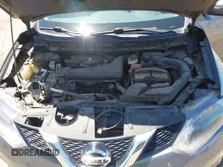 2015 Nissan Rogue SV z VIN 5N1AT2MK1FC853092, wystawiony jako IAAI lot #42327990 z przebiegiem 92 794 mil mil oraz . Historia ofert i sprzedaży dostępna na DreamBid. Obrazek 10.
