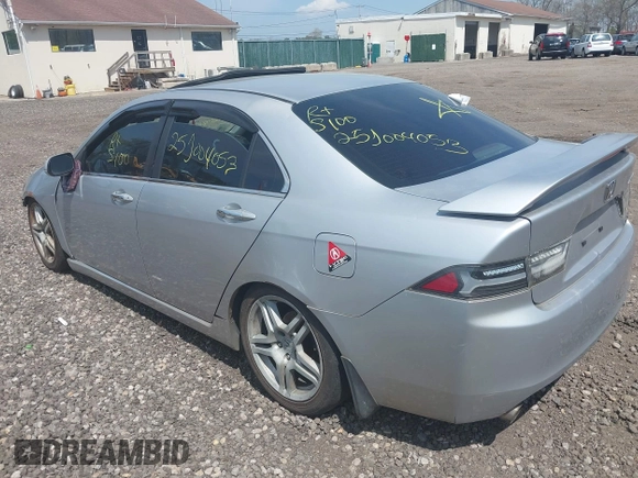 2004 Acura TSX with VIN JH4CL95894C024095, listed as a IAAI auction lot 42101211 with Not provided miles and . Bid and sale history available at DreamBid. Image 3.
