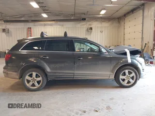2015 Audi Q7 Premium Plus с VIN WA1LMAFE9FD013805, выставлен на аукционе IAAI как лот 41790298 с пробегом Не указан миль и . История ставок и продаж доступна на DreamBid. Изображение 13.