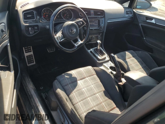 2015 Volkswagen GTI S z VIN 3VWTT7AU3FM054104, wystawiony jako Copart lot #58989085 z przebiegiem 117 168 mil mil oraz Szkoda całkowita • Salvage title. Historia ofert i sprzedaży dostępna na DreamBid. Obrazek 8.