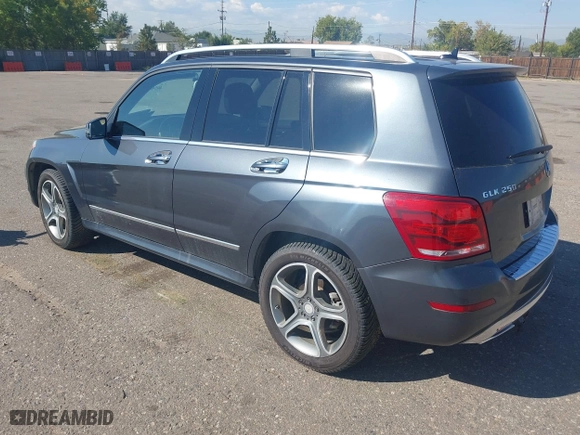 2014 Mercedes-Benz GLK-Class GLK 250 BlueTEC with VIN WDCGG0EB8EG216952, listed as a IAAI auction lot 40548731 with 109,580 mi miles. Bid and sale history available at carsss.com. Image 3.