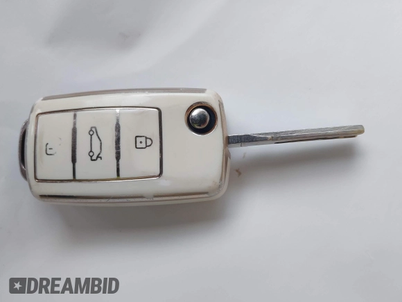 2013 Volkswagen Jetta TDI w/Premium with VIN 3VWLL7AJ6DM422102, listed as a IAAI auction lot 41956935 with 143,385 mi miles and . Bid and sale history available at DreamBid. Image 11.