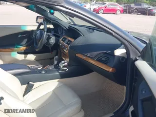 2007 BMW 6 Series 650i with VIN WBAEK13587CN83369, listed as a IAAI auction lot 42103223 with 106,119 mi miles. Bid and sale history available at carsss.com. Image 5.