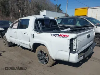 2017 Toyota Tacoma SR5 with VIN 3TMCZ5AN8HM064886, listed as a IAAI auction lot 41750826 with 163,398 mi miles and . Bid and sale history available at DreamBid. Image 3.