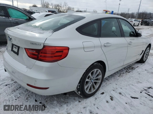 2015 BMW 3 Series 328i Gran Turismo xDrive with VIN WBA3X5C53FD562261, listed as a Copart auction lot 86299934 with 82,641 mi miles and Clean title. Bid and sale history available at DreamBid. Image 3.
