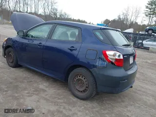 2009 Toyota Matrix with VIN 2T1KU40E89C155270, listed as a IAAI auction lot 41884468 with 213,049 mi miles. Bid and sale history available at carsss.com. Image 3.