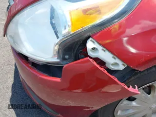 2017 Nissan Versa SV z VIN 3N1CN7AP8HL855727, wystawiony jako IAAI lot #42212882 z przebiegiem 132 696 mil mil oraz . Historia ofert i sprzedaży dostępna na DreamBid. Obrazek 6.