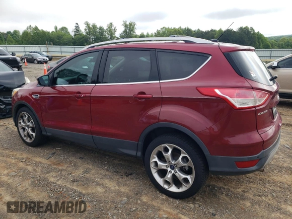 2013 Ford Escape Titanium z VIN 1FMCU0J90DUD10528, wystawiony jako Copart lot #56961685 z przebiegiem 148 082 mil mil oraz Tytuł czysty. Historia ofert i sprzedaży dostępna na DreamBid. Obrazek 2.