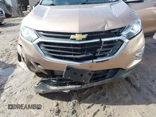 2018 Chevrolet Equinox LT with VIN 2GNAXSEV1J6163417, listed as a IAAI auction lot 41718663 with 85,940 mi miles and . Bid and sale history available at carsss.com. Image 6.