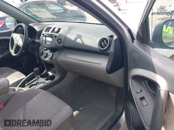 2006 Toyota RAV4 with VIN JTMBD33V165037673, listed as a IAAI auction lot 41778546 with 191,412 mi miles. Bid and sale history available at carsss.com. Image 5.