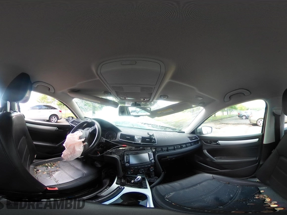 2013 Volkswagen Passat SE with VIN 1VWBP7A33DC041410, listed as a IAAI auction lot 42427033 with Not provided miles and . Bid and sale history available at DreamBid. Image 18.