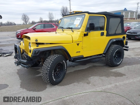 2000 Jeep Wrangler SE with VIN 1J4FA29P2YP797156, listed as a IAAI auction lot 41517183 with 114,236 mi miles. Bid and sale history available at carsss.com. Image 19.