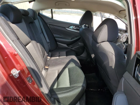 2017 Nissan Maxima S with VIN 1N4AA6AP3HC382590, listed as a Copart auction lot 57394075 with 47,549 mi miles and Salvage title. Bid and sale history available at DreamBid. Image 10.
