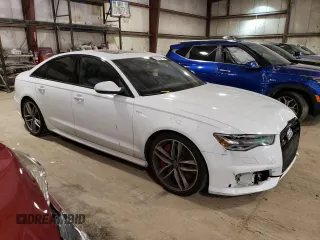 2018 Audi S6 Premium Plus z VIN WAUFFAFC8JN006579, wystawiony jako Copart lot #59799113 z przebiegiem 58 368 mil mil oraz . Historia ofert i sprzedaży dostępna na DreamBid. Obrazek 4.