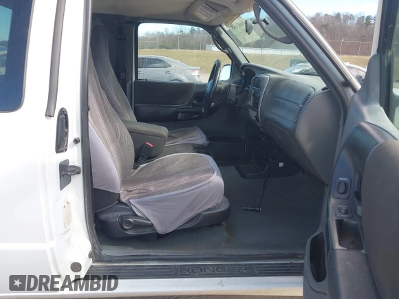 2004 Ford Ranger XL Fleet with VIN 1FTYR44U84PB66955, listed as a IAAI auction lot 41685145 with 291,400 mi miles and . Bid and sale history available at DreamBid. Image 5.
