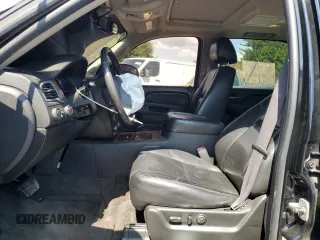 2011 Chevrolet Suburban LTZ with VIN 1GNSKKE38BR271945, listed as a Copart auction lot 68161164 with 199,788 mi miles and Salvage Title. Bid and sale history available at carsss.com. Image 7.