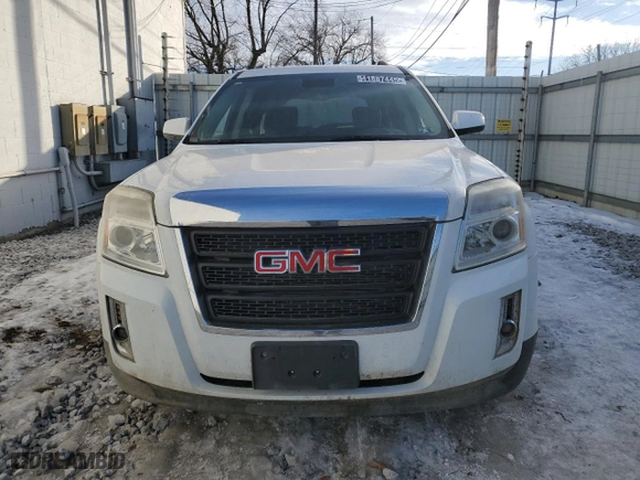 2015 GMC Terrain SLE with VIN 2GKALREK3F6331329, listed as a Copart auction lot 41887445 with 111,265 mi miles and Clean Title. Bid and sale history available at carsss.com. Image 5.