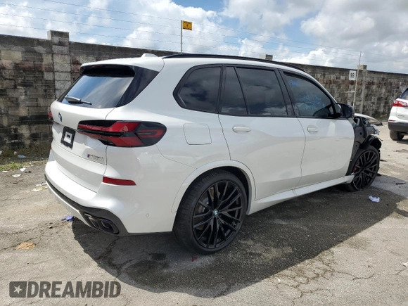 2024 BMW X5 M60i with VIN 5UX33EU02R9T65623, listed as a Copart auction lot 68249373 with 0 mi miles and Salvage Title. Bid and sale history available at carsss.com. Image 3.