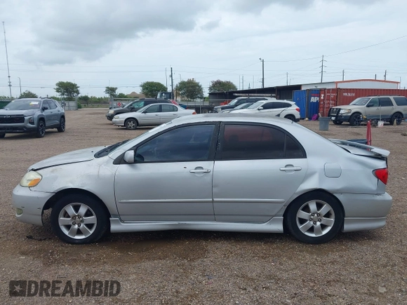 2006 Toyota Corolla CE z VIN 1NXBR32E56Z664753, wystawiony jako IAAI lot #42653109 z przebiegiem 231 836 mil mil oraz . Historia ofert i sprzedaży dostępna na DreamBid. Obrazek 14.