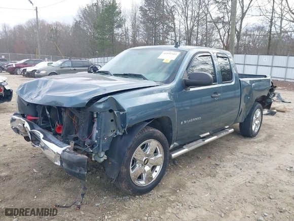 2008 Chevrolet Silverado 1500 Work Truck with VIN 1GCEC19X58Z218168, listed as a IAAI auction lot 41551543 with 194,810 mi miles. Bid and sale history available at carsss.com. Image 6.