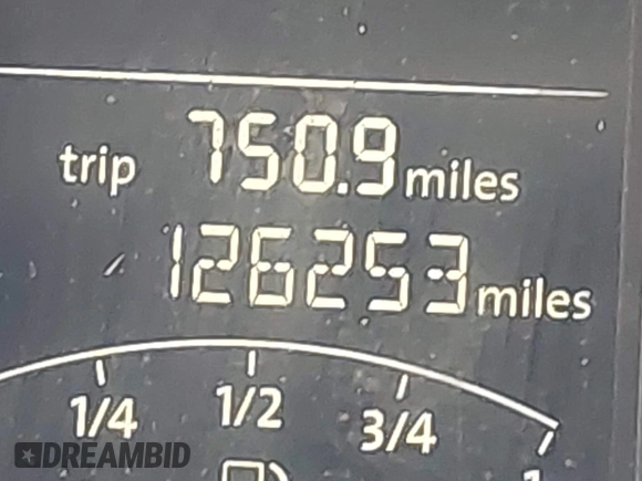 2017 Volkswagen Jetta S z VIN 3VW2B7AJ3HM303198, wystawiony jako IAAI lot #42651056 z przebiegiem 126 253 mil mil oraz . Historia ofert i sprzedaży dostępna na DreamBid. Obrazek 16.