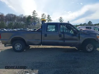 2013 Ford Super Duty F-250 SRW XL with VIN 1FT7W2A61DEA81188, listed as a IAAI auction lot 41742323 with 5 mi miles. Bid and sale history available at carsss.com. Image 13.